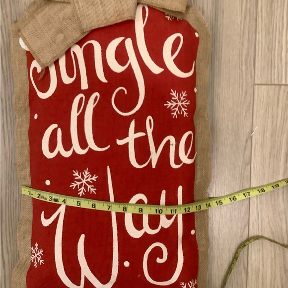 NWT Wrapsody Jingle all the way door hanger❤️❤️❤️❤️ - Picture 5 of 6